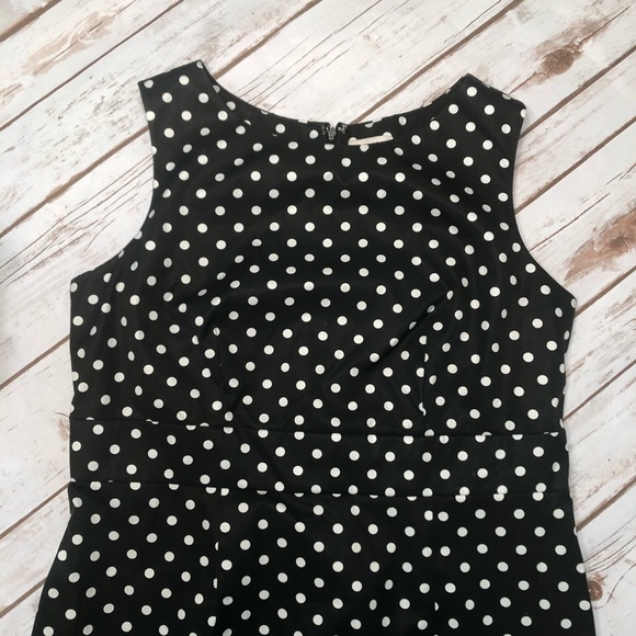 Merona Dresses & Skirts - ♦️3/$15♦️Merona Sz 14 Classic Navy Polka Dot Dress